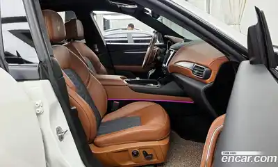 Maserati Levante 2019 3.0 гидро в Москве № 331078, миниатюра 11