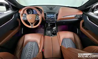 Maserati Levante 2019 3.0 гидро в Москве № 331078, миниатюра 7