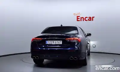 Maserati Quattroporte 2018 3.0 гидро в Москве № 331101, миниатюра 4
