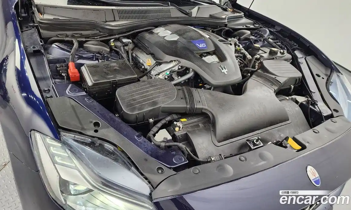 Maserati Quattroporte 2018 3.0 гидро в Москве № 331101, фото 6