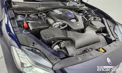 Maserati Quattroporte 2018 3.0 гидро в Москве № 331101, миниатюра 6