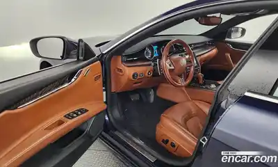 Maserati Quattroporte 2018 3.0 гидро в Москве № 331101, миниатюра 10