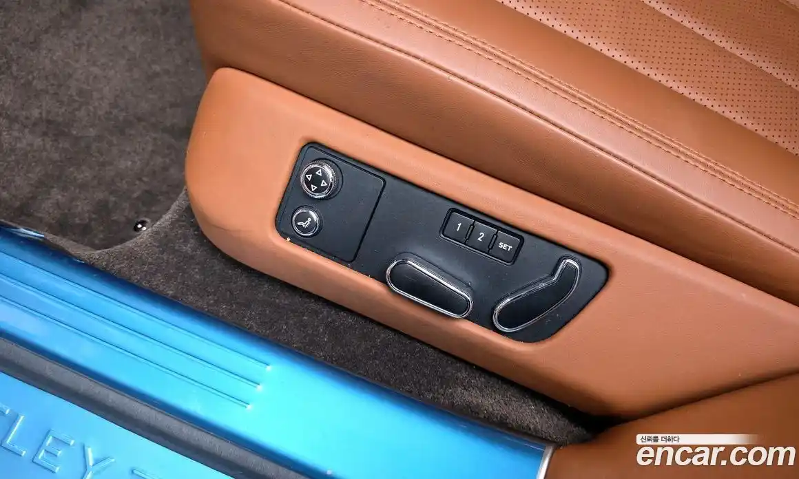 Bentley Flying Spur 2016 4.0 гидро в Москве № 387173, фото 17