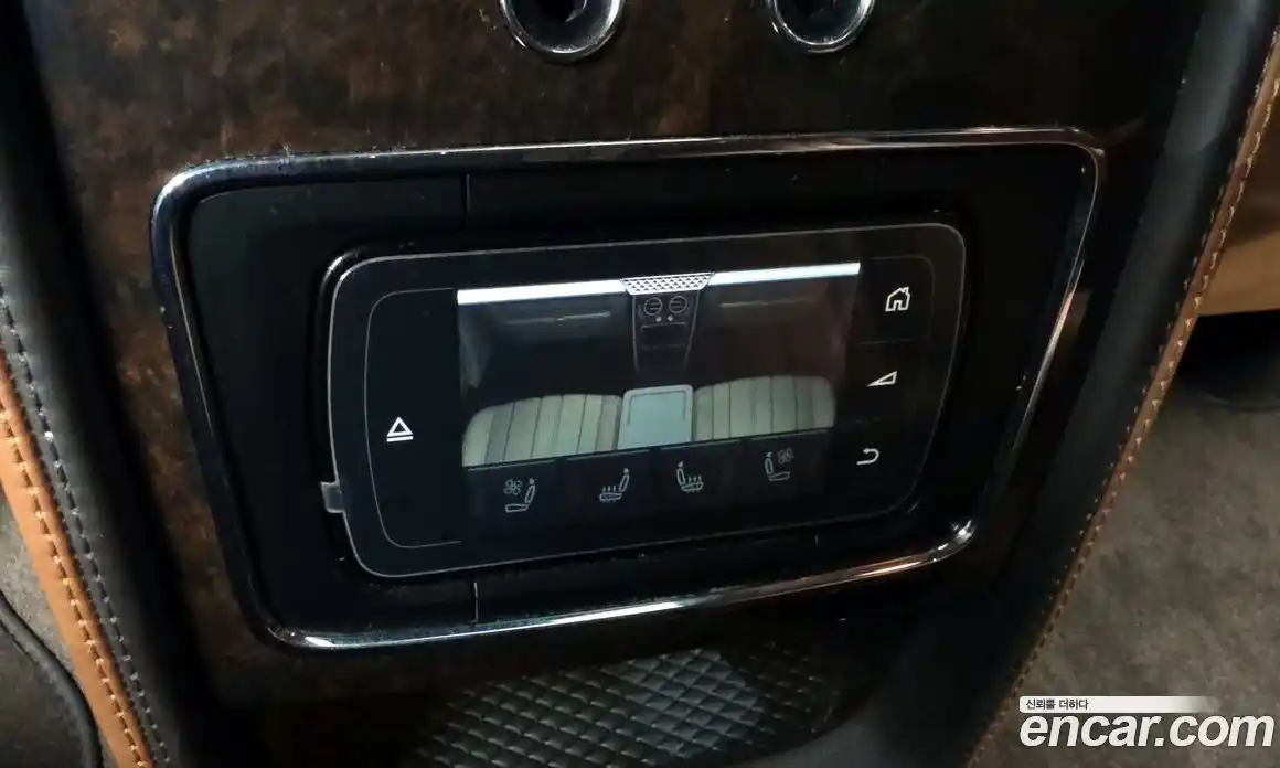 Bentley Flying Spur 2016 4.0 гидро в Москве № 387173, фото 18