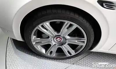 Bentley Flying Spur 2016 4.0 гидро в Москве № 387173, миниатюра 5