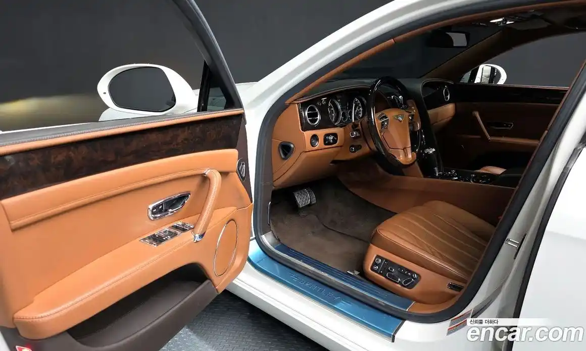 Bentley Flying Spur 2016 4.0 гидро в Москве № 387173, фото 10