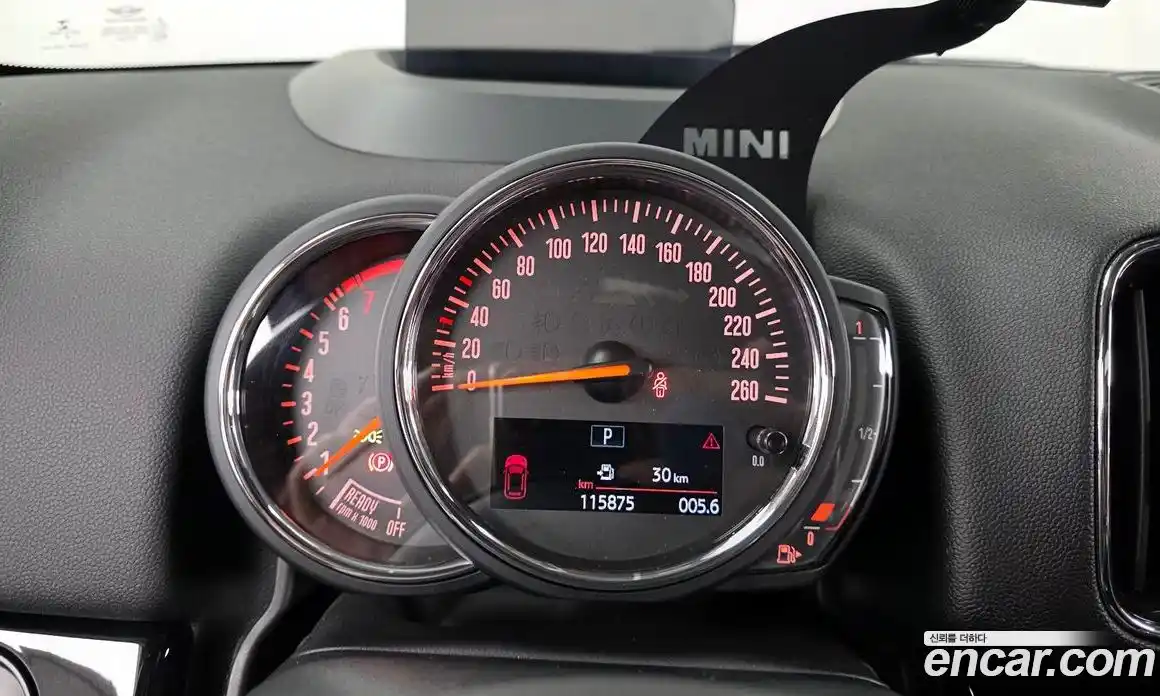 Mini Countryman 2019 1.5 гидро в Москве № 396437, фото 8