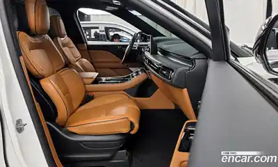 Lincoln Aviator 2023 3.0 гидро в Москве № 403673, миниатюра 11