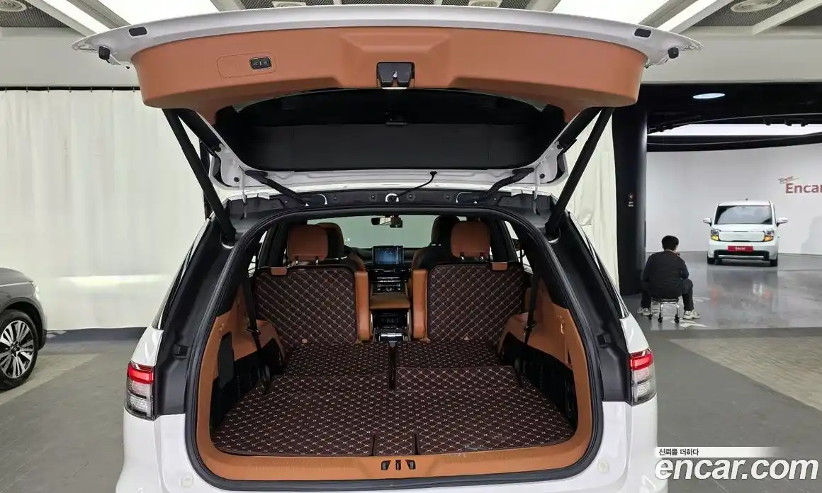 Lincoln Aviator 2023 3.0 гидро в Москве № 403673, фото 20