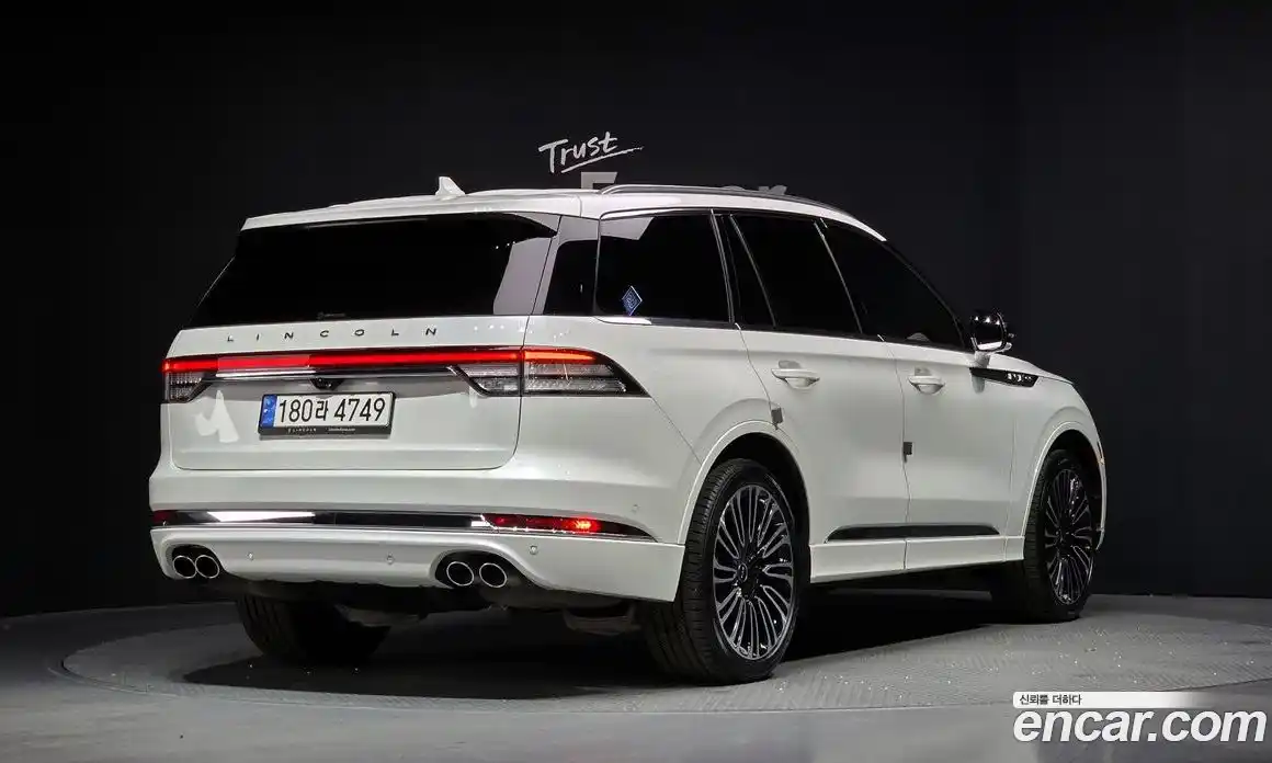 Lincoln Aviator 2023 3.0 гидро в Москве № 403673, фото 2