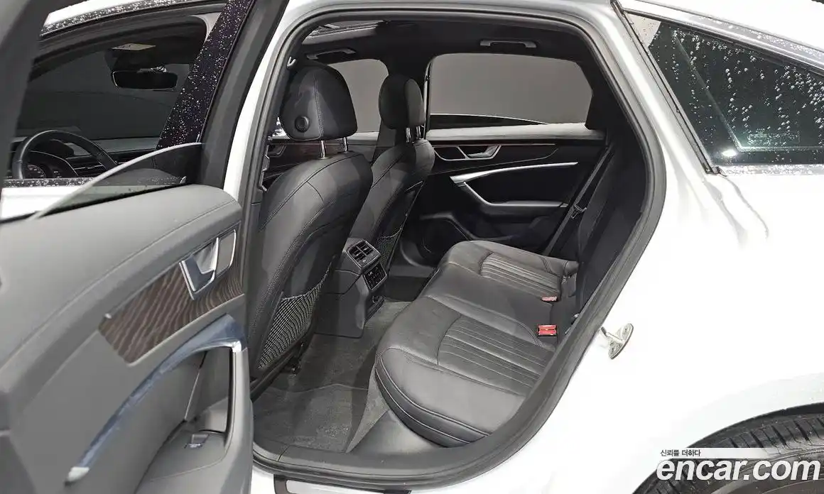 Audi A6 2020 2.0 гидро в Москве, фото 11