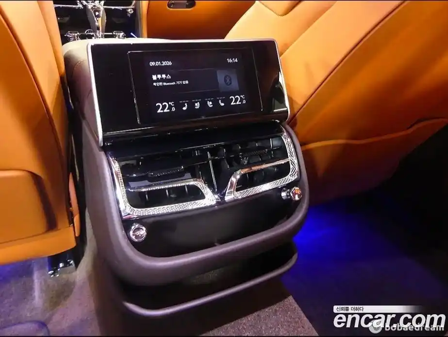 Bentley Flying Spur 2023 4.0 гидро в Москве № 418266, фото 14