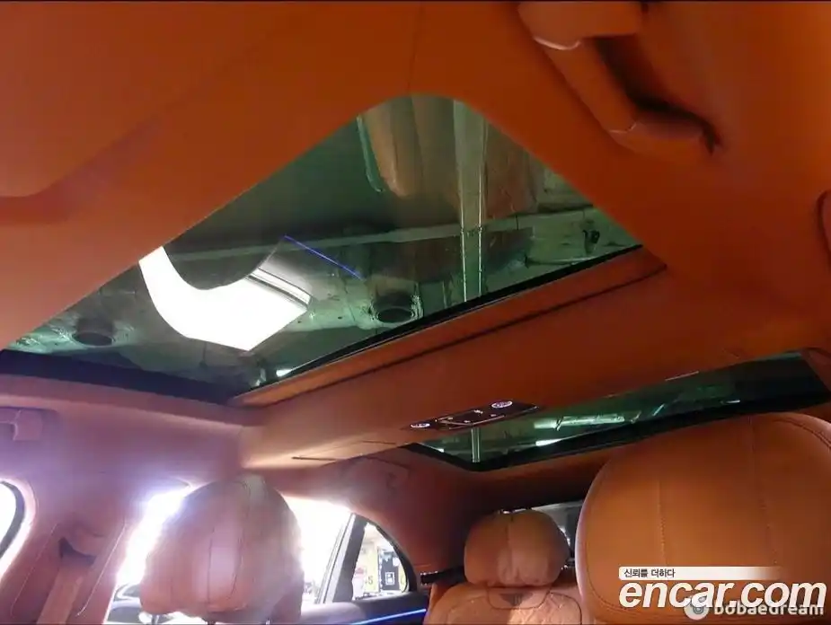 Bentley Flying Spur 2023 4.0 гидро в Москве № 418266, фото 16