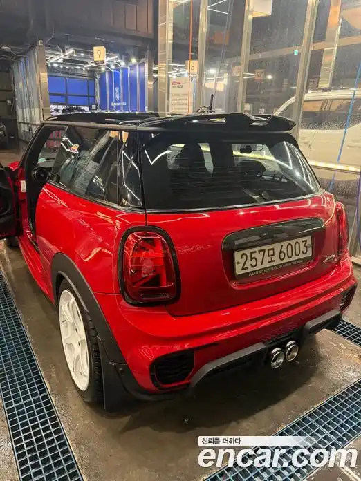 Mini Cooper 2018 2.0 гидро в Москве № 432031, фото 4