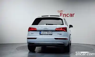 Audi Q5 2020 2.0 гидро в Москве № 496564, миниатюра 4