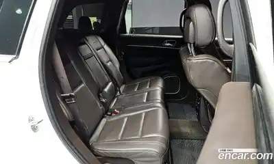 Jeep Cherokee 2016 3.0 гидро в Москве № 522326, миниатюра 12