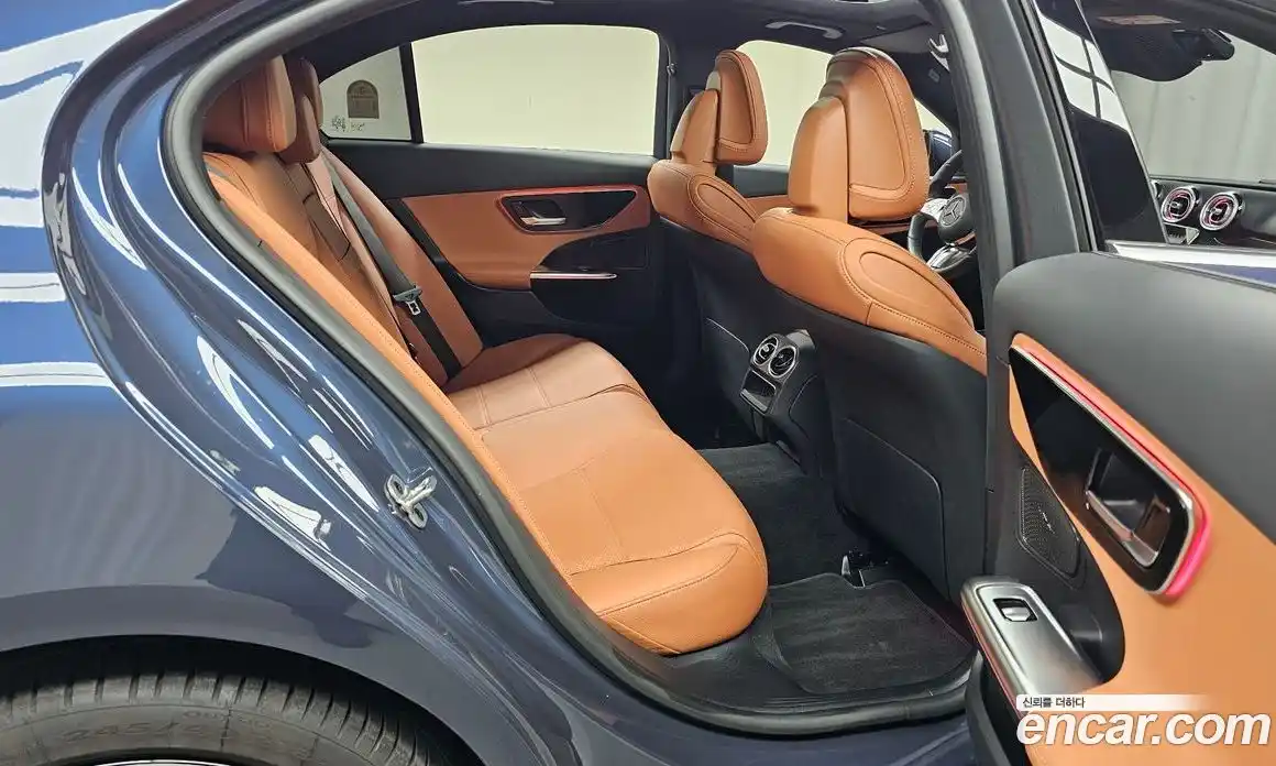 Mercedes-Benz C-Class 2025 2.0 гидро в Москве № 541384, фото 12