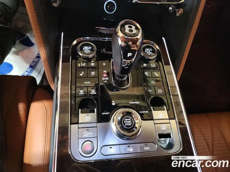 Bentley Flying Spur 2021 4.0 гидро в Москве № 548300, фото 15