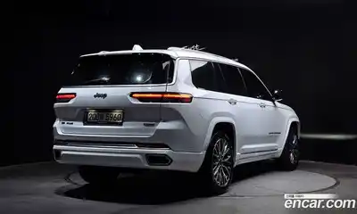 Jeep Cherokee 2022 3.6 гидро в Москве № 609638, миниатюра 2