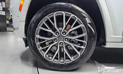Jeep Cherokee 2022 3.6 гидро в Москве № 609638, миниатюра 5