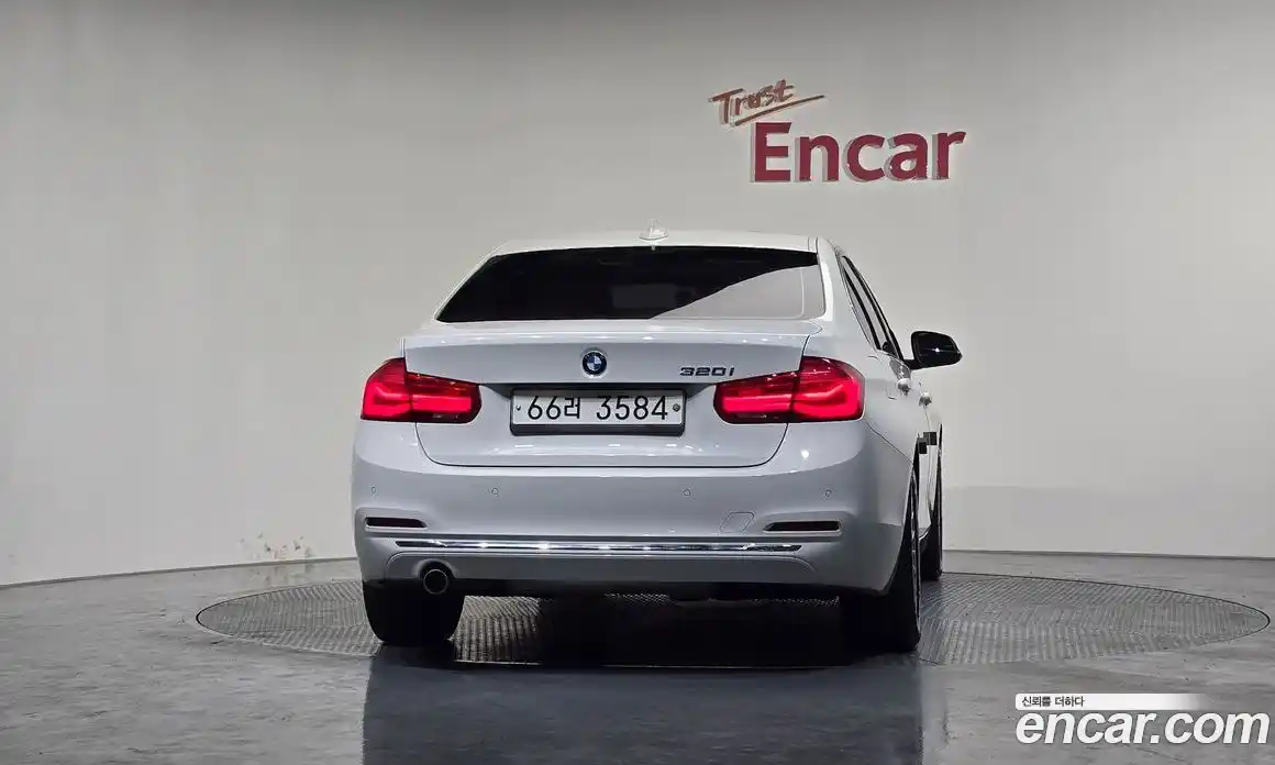 BMW 3-Series 2017 2.0 гидро в Москве № 622309, фото 4