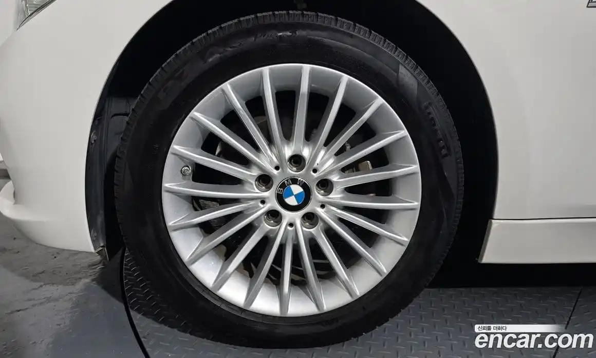 BMW 3-Series 2017 2.0 гидро в Москве № 622309, фото 5