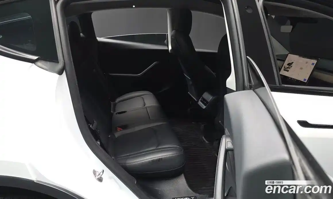 Tesla Model Y 2023 0.2 гидро в Москве № 628284, фото 12