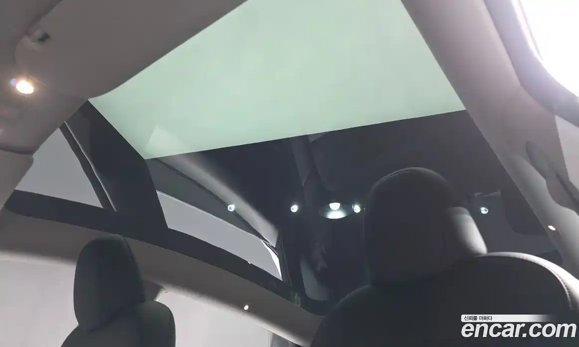 Tesla Model Y 2023 0.2 гидро в Москве № 628284, фото 18