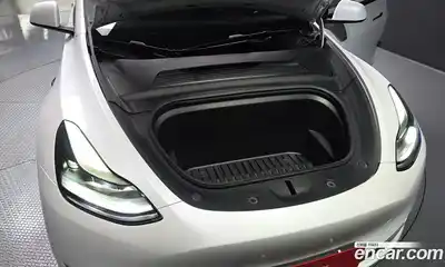 Tesla Model Y 2023 0.2 гидро в Москве № 628284, миниатюра 6