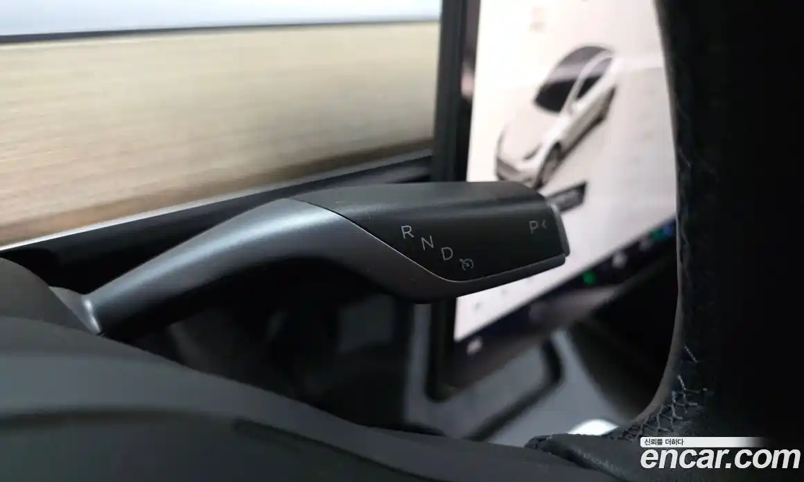 Tesla Model Y 2023 0.2 гидро в Москве № 628284, фото 9