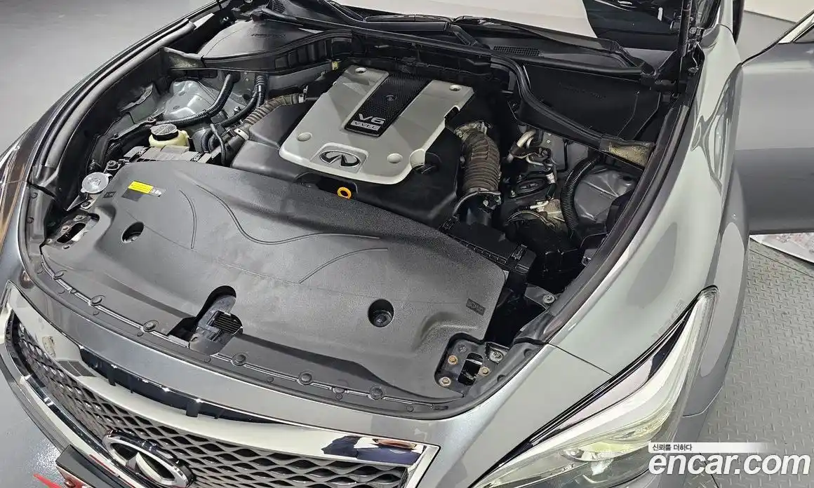 Infiniti Q70 2017 3.7 гидро в Москве № 717029, фото 6