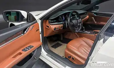 Maserati Quattroporte 2016 3.0 гидро в Москве № 724737, миниатюра 11