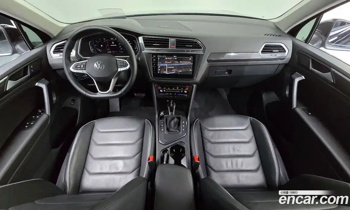 Volkswagen Tiguan 2023 2.0 гидро в Москве № 725009, фото 7
