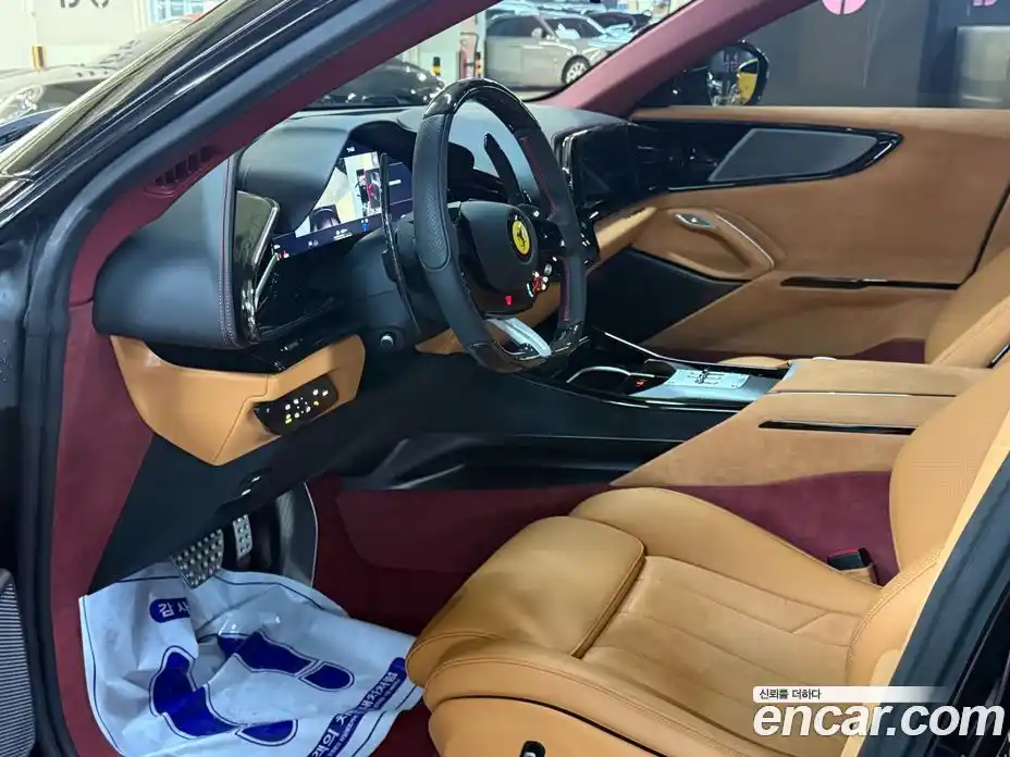 Ferrari Purosangue 2025 6.5 гидро в Москве № 759847, фото 13