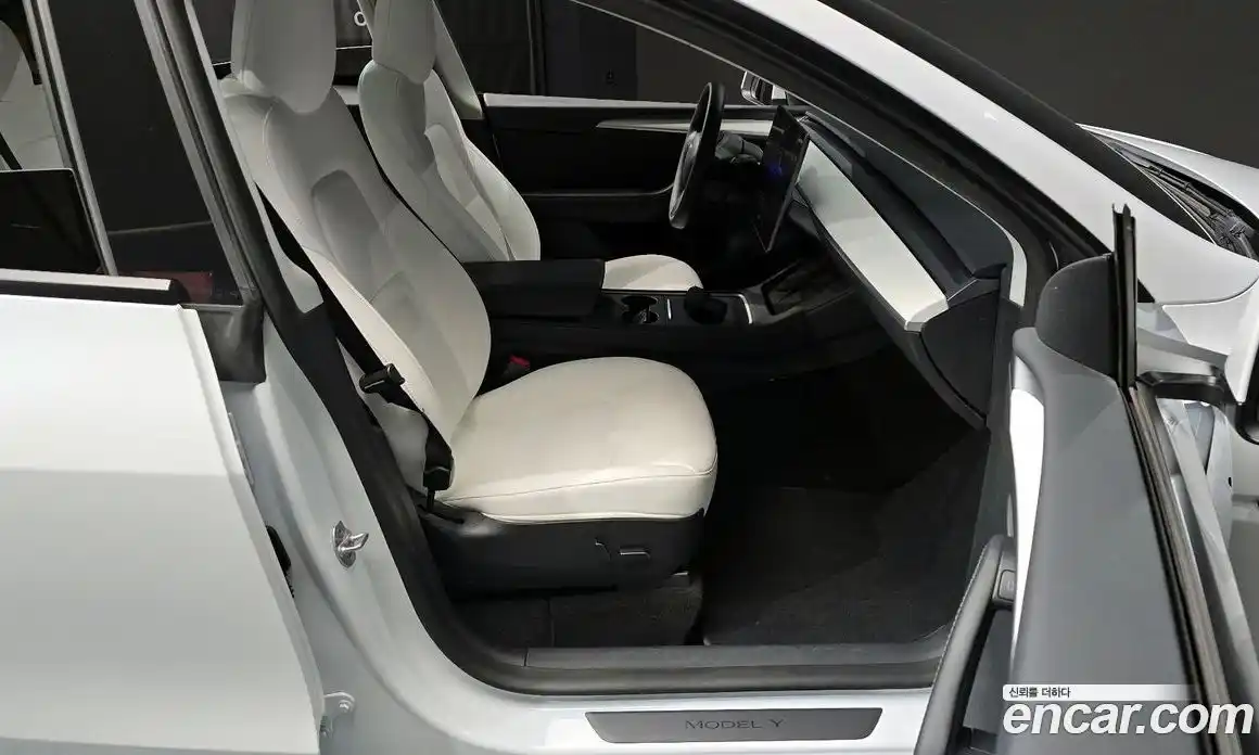 Tesla Model Y 2023 0.2 гидро в Москве № 766614, фото 11