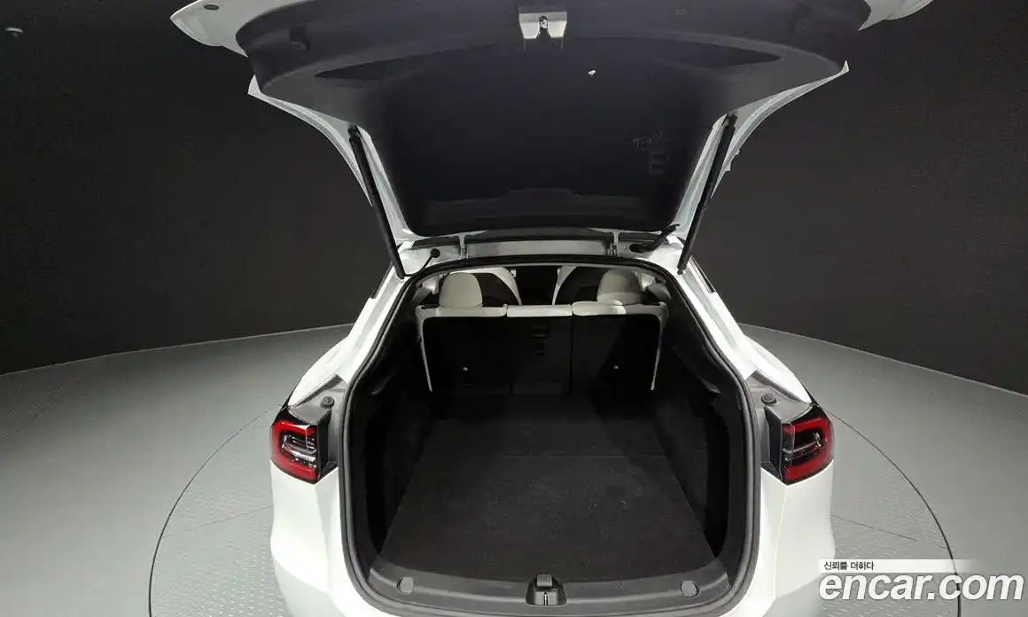 Tesla Model Y 2023 0.2 гидро в Москве № 766614, фото 20