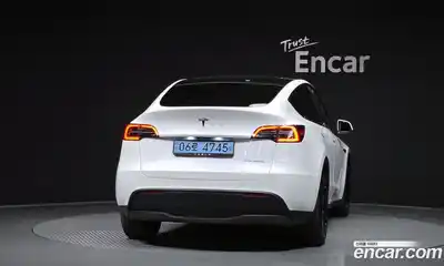 Tesla Model Y 2023 0.2 гидро в Москве № 766614, миниатюра 4