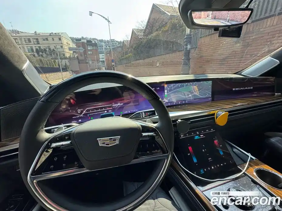 Cadillac Escalade 2025 6.2 гидро в Москве № 797632, фото 11