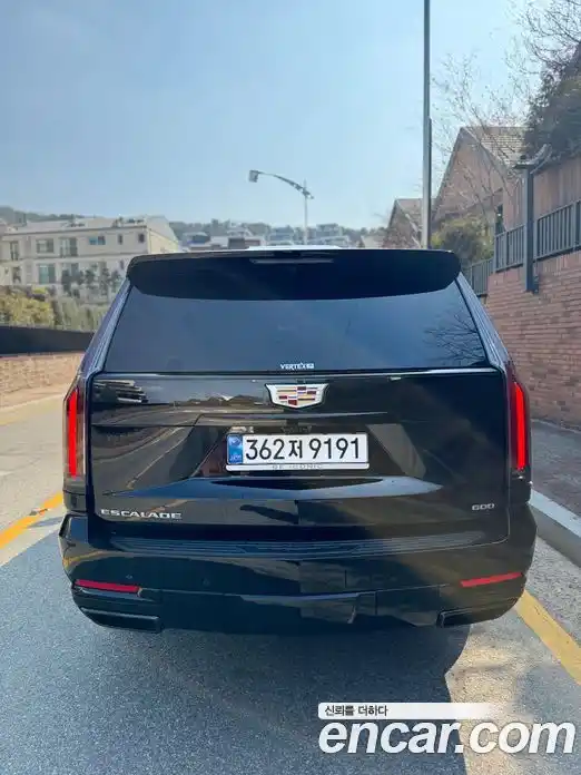 Cadillac Escalade 2025 6.2 гидро в Москве № 797632, фото 4