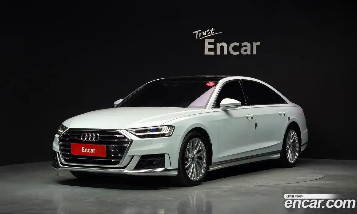 Audi A8 2021 3.0 гидро в Москве, фото 1