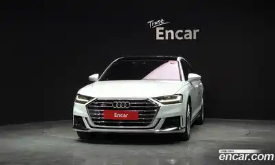 Audi A8 2021 3.0 гидро в Москве, миниатюра 3