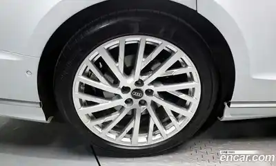 Audi A8 2021 3.0 гидро в Москве, миниатюра 5