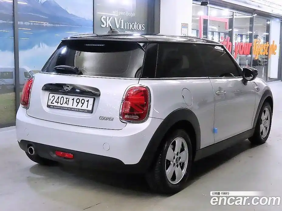 Mini Cooper 2020 1.5 гидро в Москве, фото 4