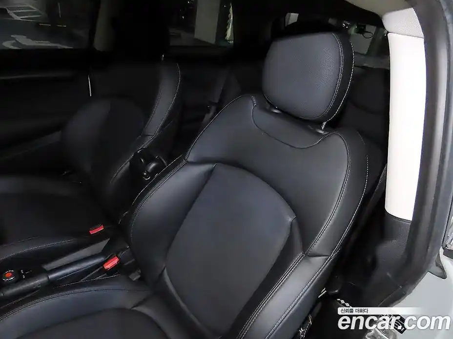 Mini Cooper 2020 1.5 гидро в Москве, фото 7