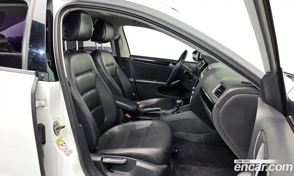 Volkswagen Jetta 2014 2.0 гидро в Москве № 802974, фото 10