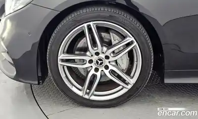Mercedes-Benz E-Class 2019 1.9 гидро в Москве № 822896, миниатюра 5