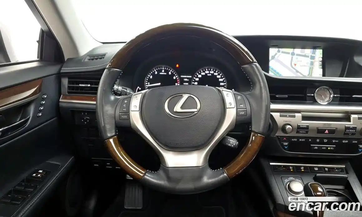 Lexus ES 2014 3.5 гидро в Москве № 862054, фото 13