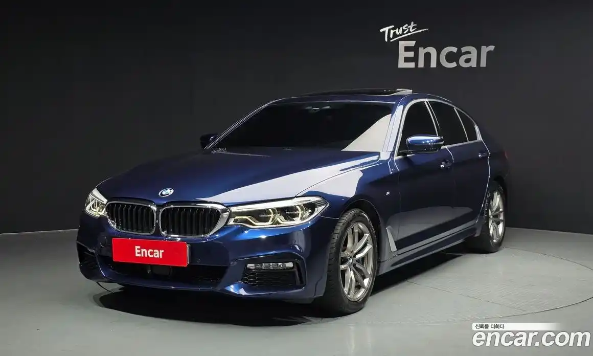 BMW 5-Series 2017 2.0 гидро в Москве № 892345, фото 1