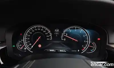 BMW 5-Series 2017 2.0 гидро в Москве № 892345, миниатюра 8