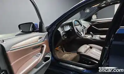 BMW 5-Series 2017 2.0 гидро в Москве № 892345, миниатюра 10